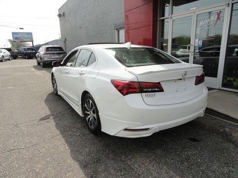 Used 2015 Acura TLX w/ Technology Package FWD image 3
