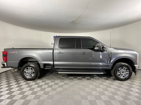 Used 2023 Ford F250 Lariat AWD/4WD image 2