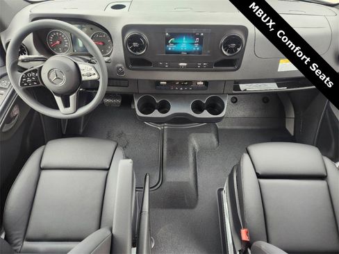 Used 2024 Mercedes-Benz Sprinter 144 Cargo image 2