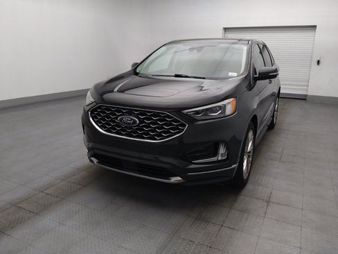 Used 2021 Ford Edge Titanium w/ Equipment Group 301A FWD image 15