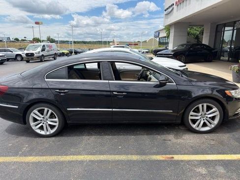 Used 2015 Volkswagen CC FWD image 9
