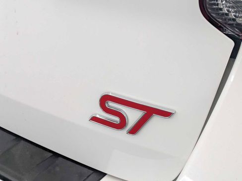 Used 2020 Ford Explorer ST w/ ST Street Pack image 12