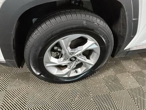 Certified 2024 Hyundai Tucson SEL AWD/4WD image 9