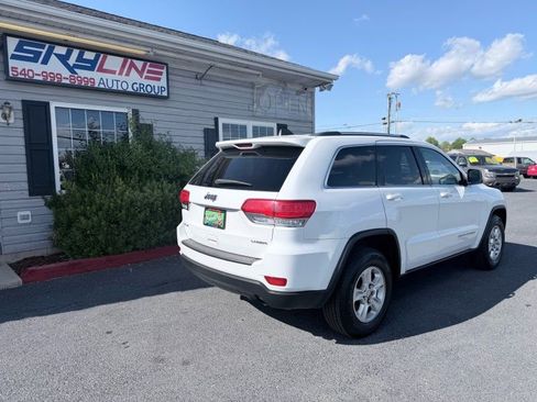 Used 2014 Jeep Grand Cherokee Laredo w/ Security & Convenience Group image 3