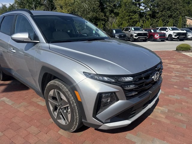 Used 2025 Hyundai Tucson SEL AWD/4WD image 28