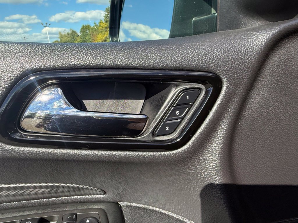 Used 2022 Dodge Durango GT AWD/4WD image 16