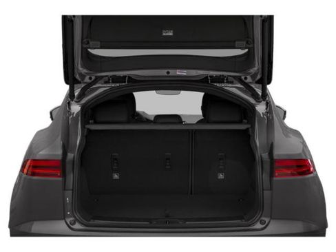 Used 2020 Jaguar E-PACE image 15