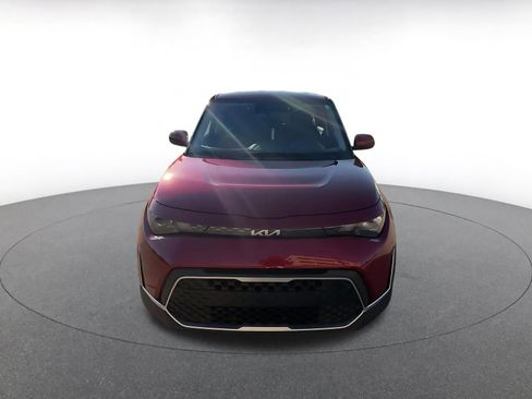 Used 2025 Kia Soul LX w/ LX Technology Package image 3