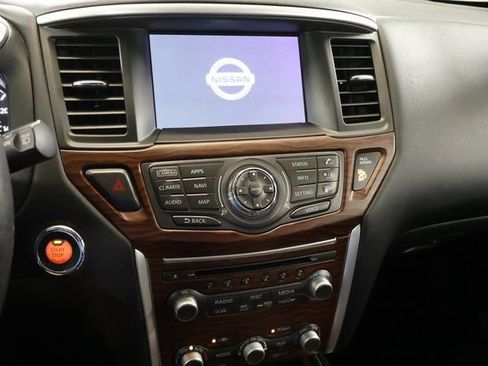 Used 2020 Nissan Pathfinder Platinum w/ Cargo Package AWD/4WD image 22
