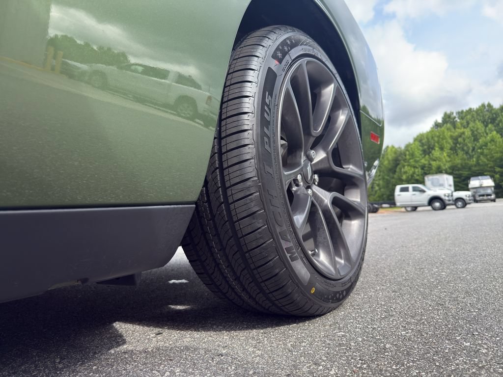 Used 2021 Dodge Challenger R/T Scat Pack RWD image 16