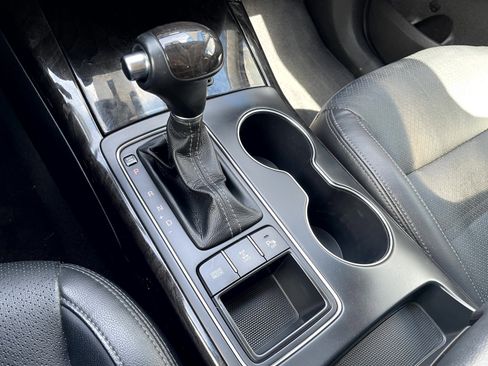 Used 2016 Kia Sorento EX image 20