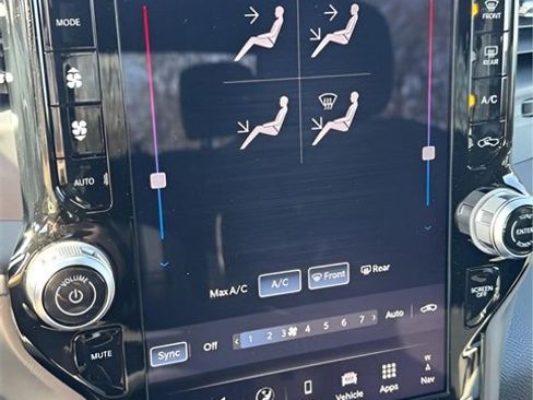 New 2026 RAM 2500 Big Horn image 12