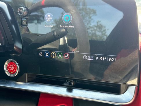 Used 2021 Chevrolet Corvette Stingray Preferred Cpe w/ Z51 Performance Package RWD image 23