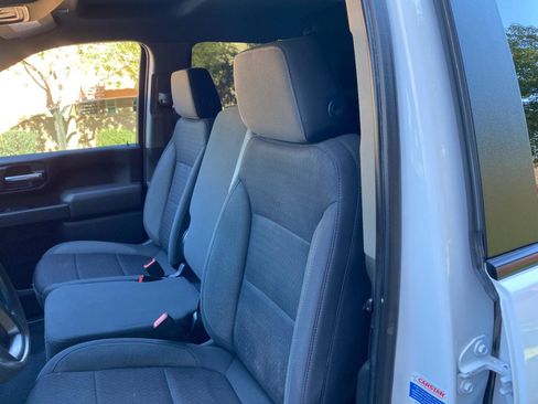 Used 2023 GMC Sierra 2500 Pro w/ Convenience Package RWD image 22