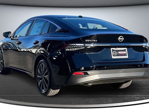 New 2026 Nissan Sentra SL image 3