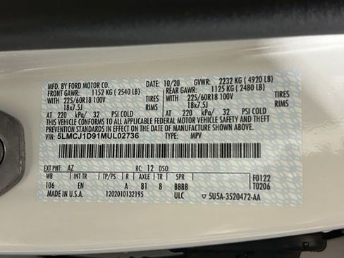 Certified 2021 Lincoln Corsair AWD image 31