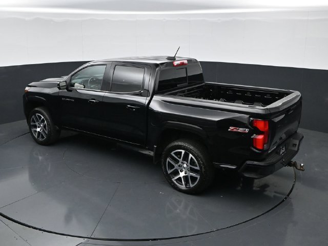 Used 2023 Chevrolet Colorado Z71 w/ Z71 Convenience Package 2 AWD/4WD image 45