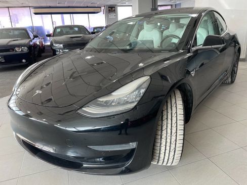 Used 2019 Tesla Model 3 Long Range image 3