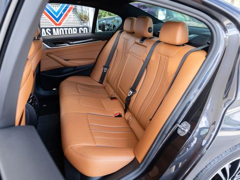 Used 2019 BMW 530i xDrive w/ Convenience Package AWD/4WD image 19