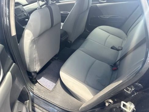 Used 2018 Honda Civic LX image 8