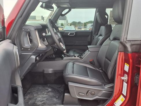 New 2026 Ford Bronco Outer Banks AWD/4WD image 19