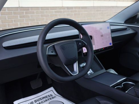 Used 2025 Tesla Model 3 Long Range RWD image 16