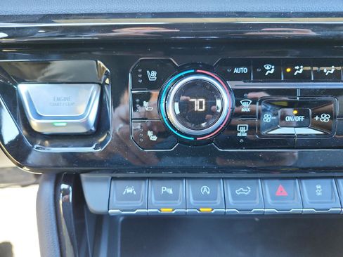 New 2026 GMC Sierra 1500 AT4 w/ AT4 Premium Package AWD/4WD image 18