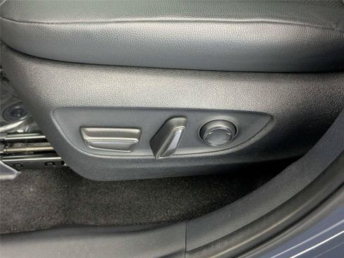 Certified 2024 Toyota Grand Highlander FWD image 13