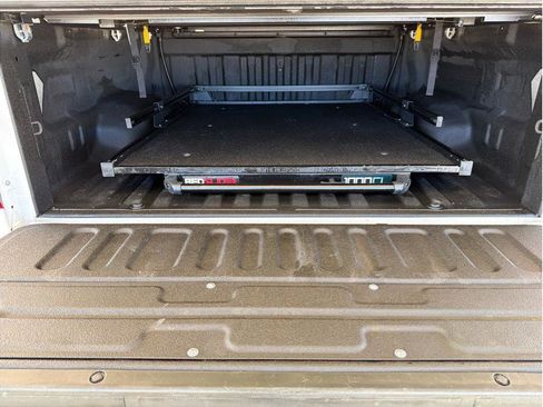 Used 2016 Toyota Tundra Platinum image 12