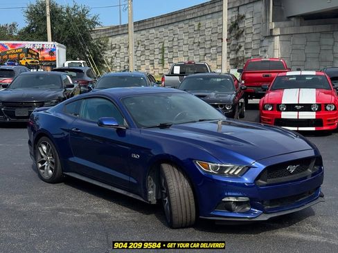 Used 2016 Ford Mustang GT Premium RWD image 8