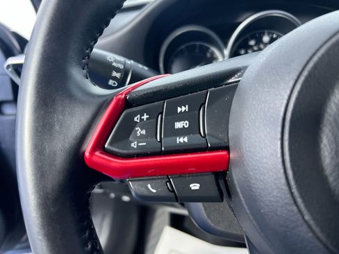 Used 2019 MAZDA MAZDA6 Touring image 16