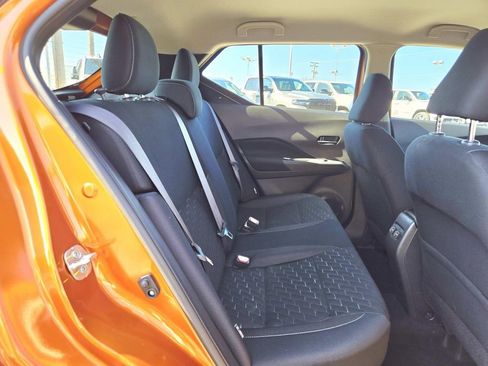 Used 2024 Nissan Kicks SV FWD image 14