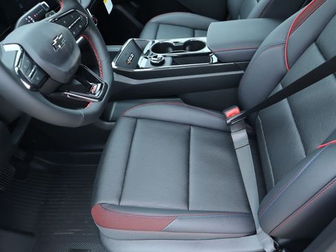 New 2026 Chevrolet Equinox RS w/ Convenience Package III FWD image 11