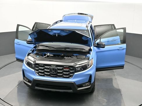 Used 2024 Honda Passport TrailSport image 53