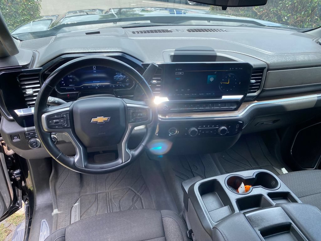 Used 2023 Chevrolet Silverado 1500 LT w/ Protection Package AWD/4WD image 30