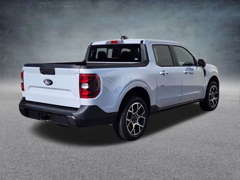 New 2025 Ford Maverick Lariat image 7