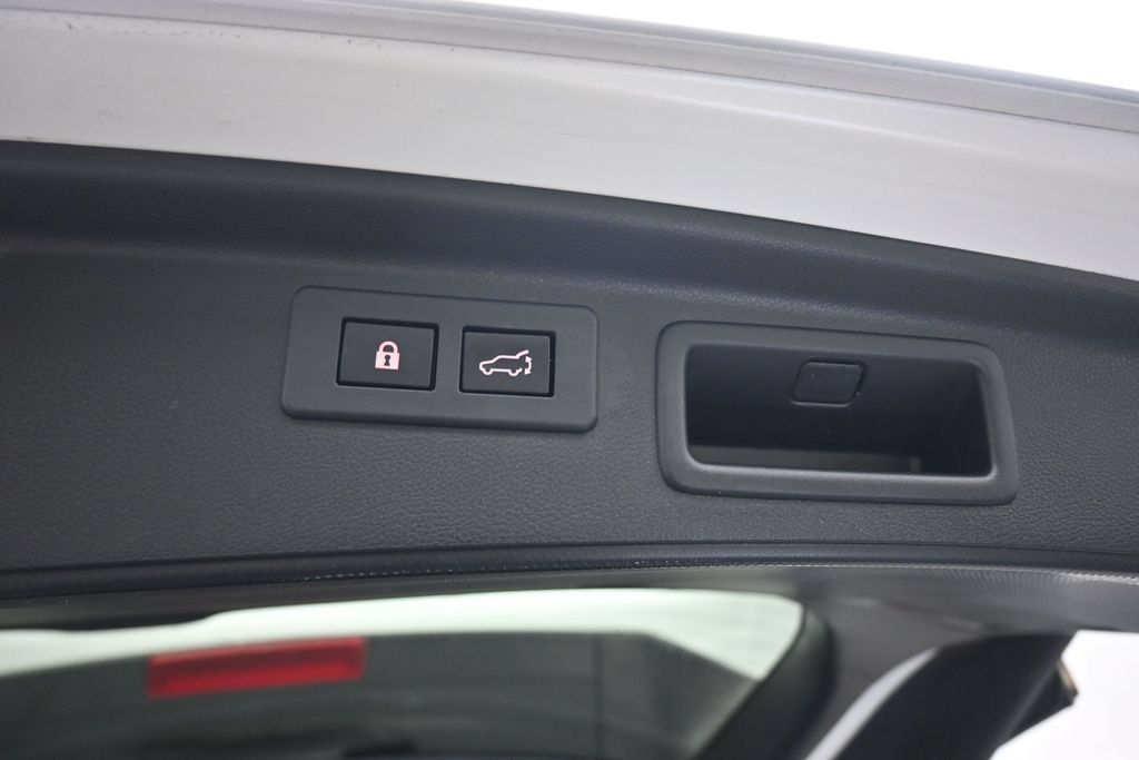 Used 2019 Subaru Forester Limited AWD/4WD image 46