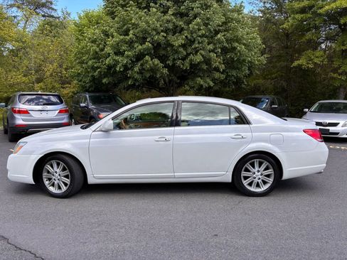 Used 2005 Toyota Avalon XL FWD image 4