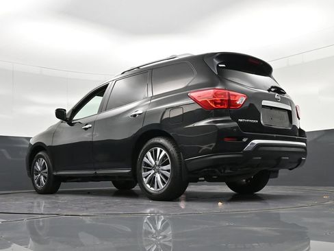 Used 2019 Nissan Pathfinder S FWD image 29
