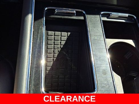 Used 2025 Lincoln Aviator AWD image 24