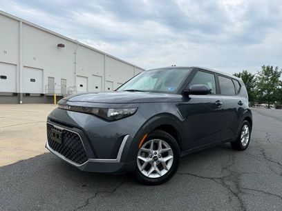 Used 2023 Kia Soul LX w/ Option Group 015