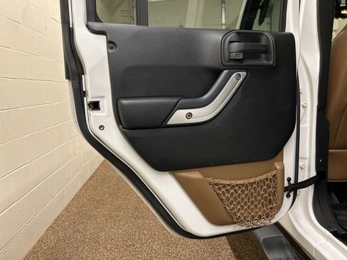 Used 2013 Jeep Wrangler Unlimited Sahara w/ Trailer Tow Group image 14