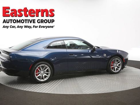 Used 2024 Dodge Charger Daytona Scat Pack w/ Plus Group AWD/4WD image 40