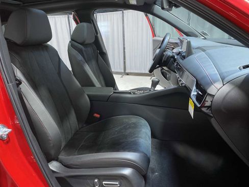 Used 2025 Acura ADX A-Spec image 14