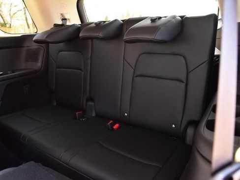 New 2026 Nissan Pathfinder Platinum image 31