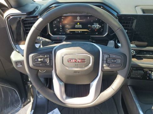 New 2026 GMC Sierra 1500 SLT AWD/4WD image 23