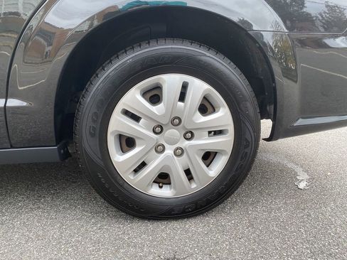 Used 2017 Dodge Grand Caravan SE w/ Power Window Group image 31