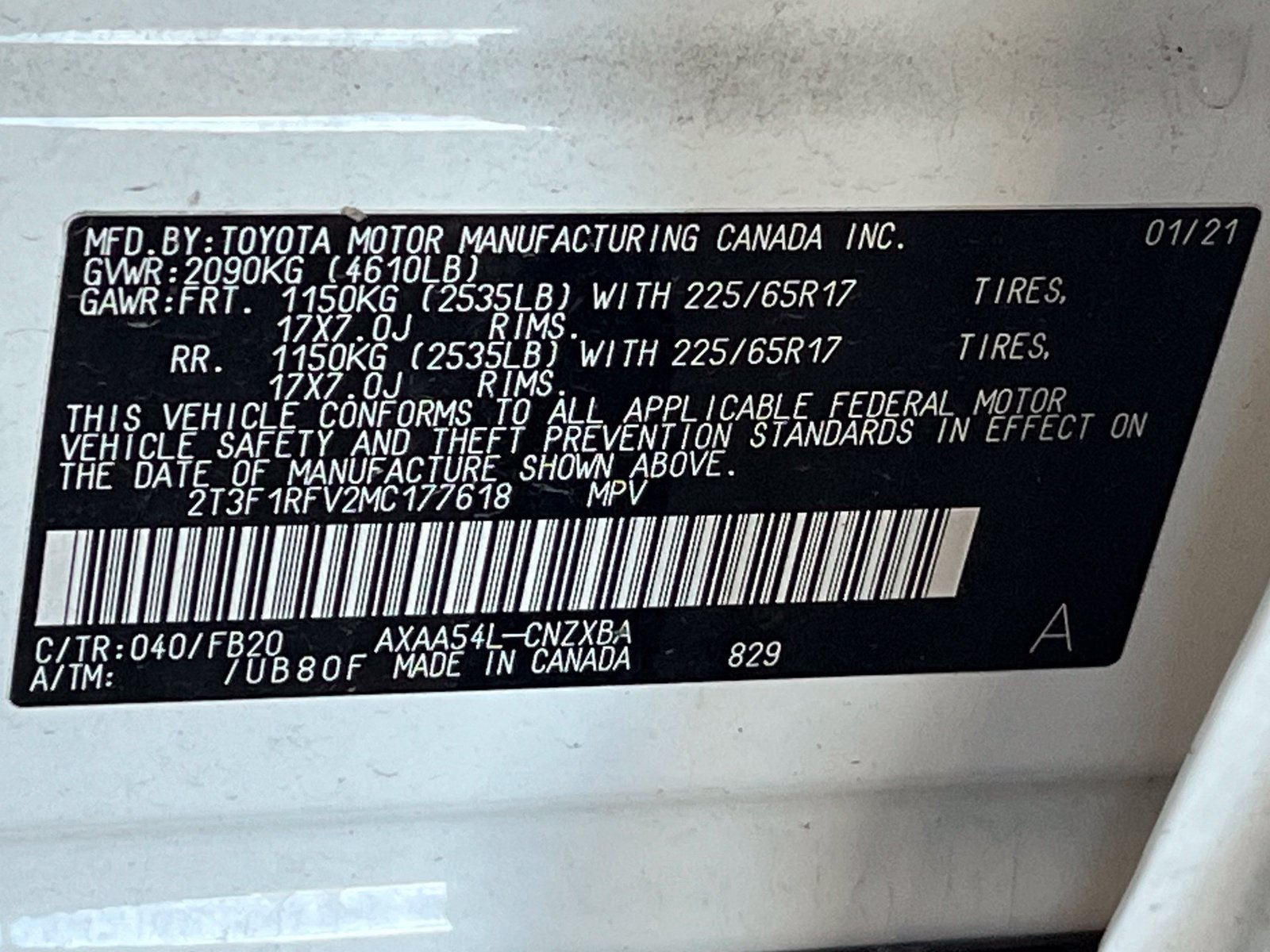 Used 2021 Toyota RAV4 LE AWD/4WD image 18