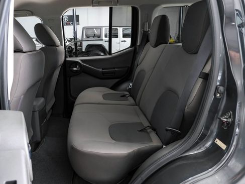 Used 2012 Nissan Xterra S w/ Value Package image 37