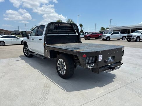 Used 2025 Chevrolet Silverado 2500 Custom w/ Custom Convenience Package AWD/4WD image 5